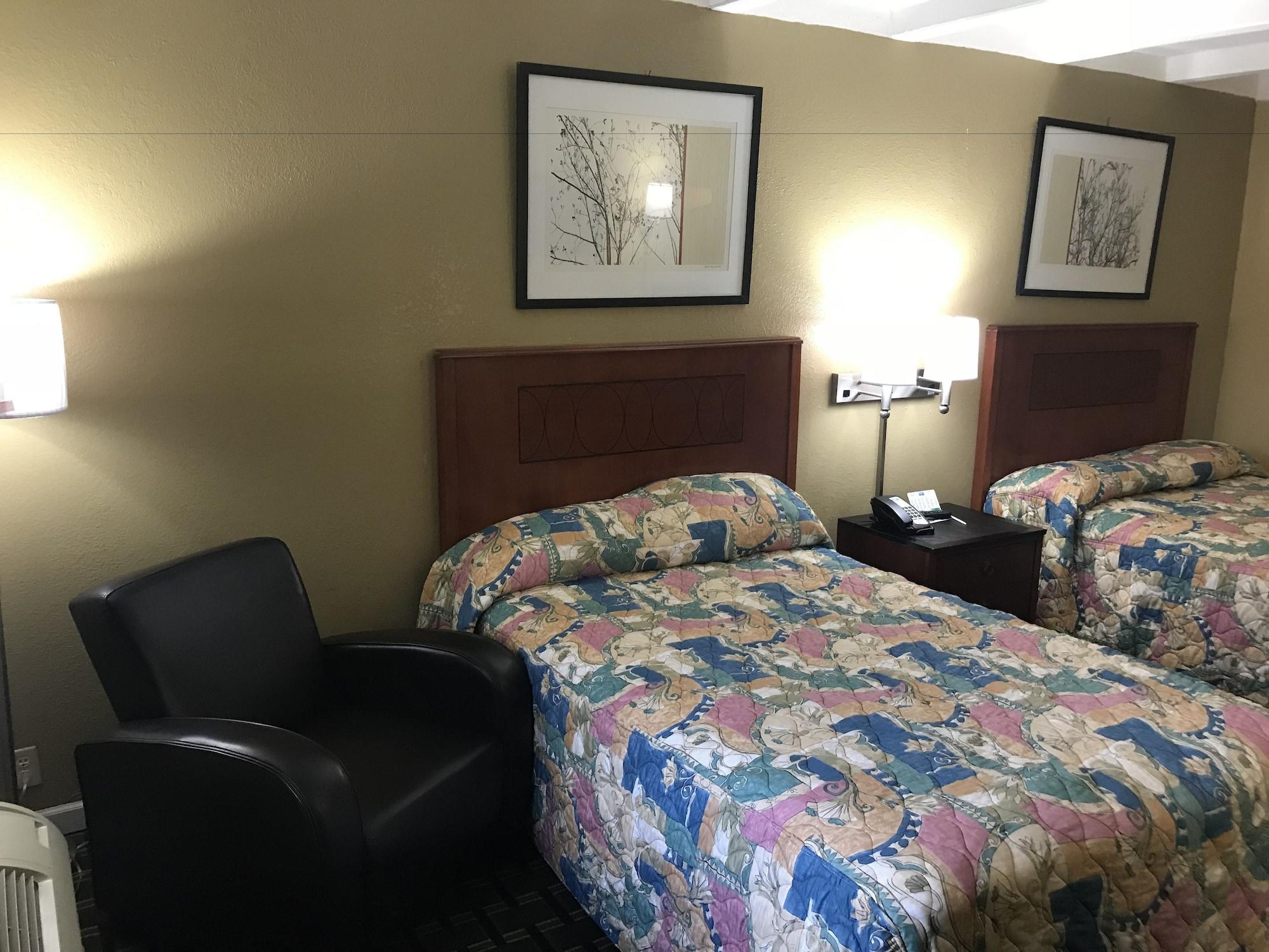 Rodeway Inn Nashville Airport Экстерьер фото