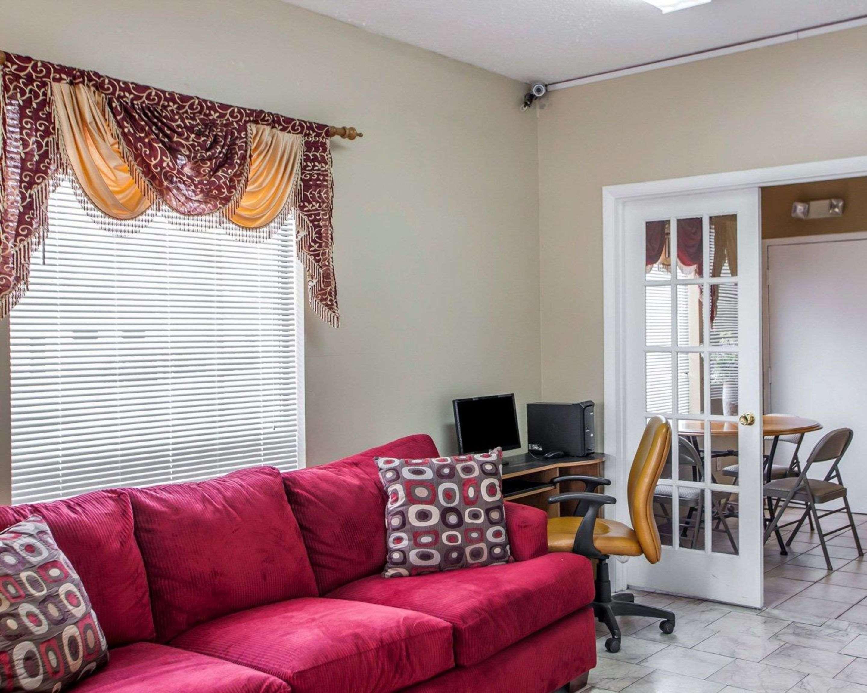 Rodeway Inn Nashville Airport Экстерьер фото