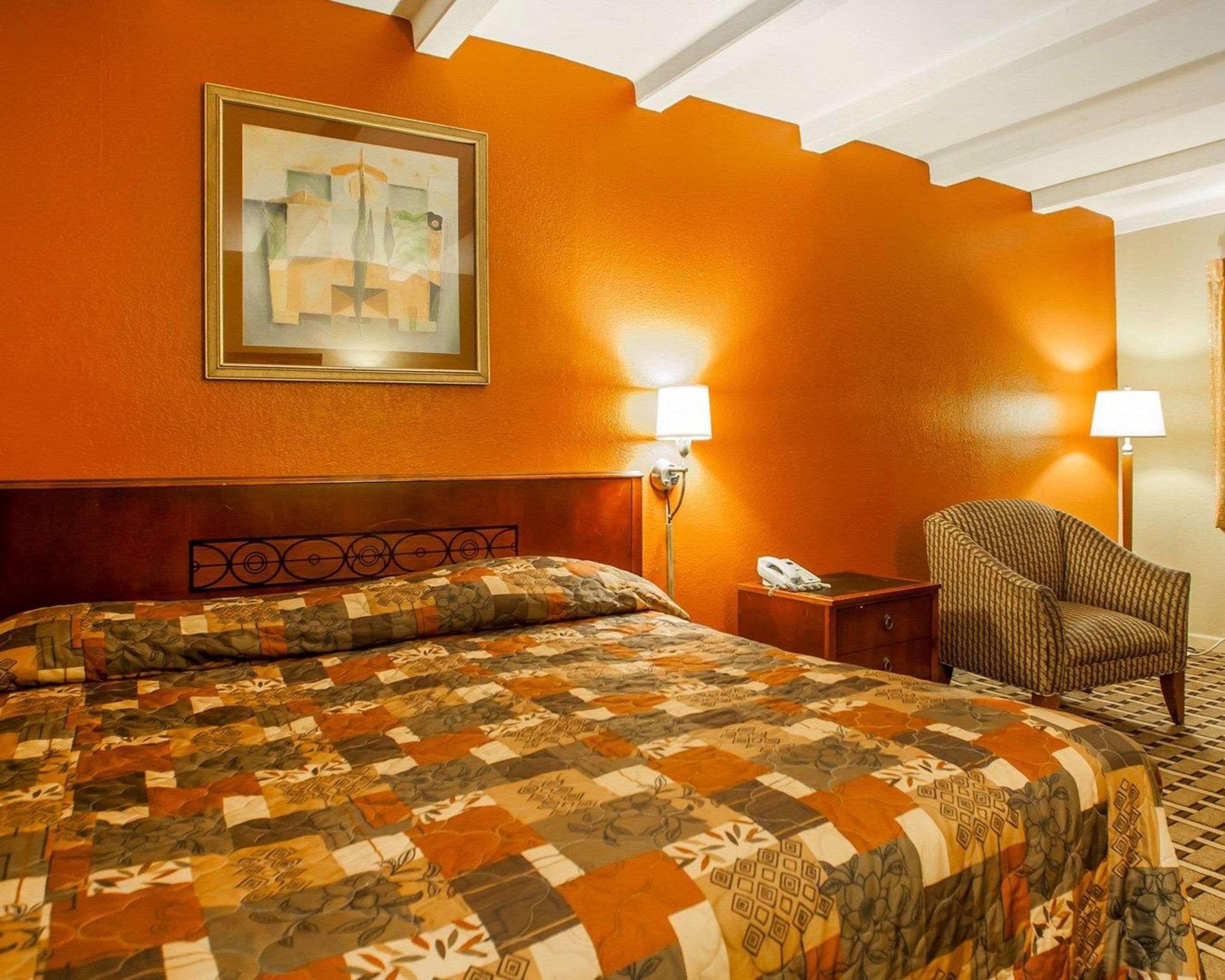 Rodeway Inn Nashville Airport Экстерьер фото