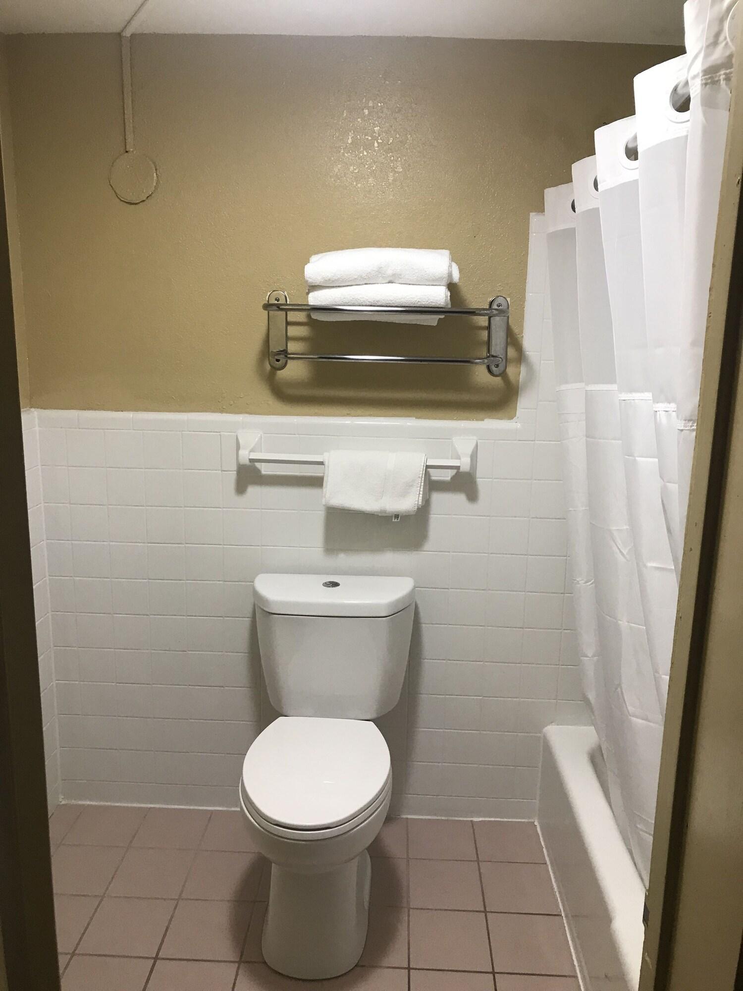 Rodeway Inn Nashville Airport Экстерьер фото